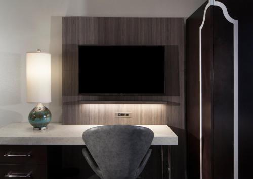 hotel indigo atlanta midtown by ihg