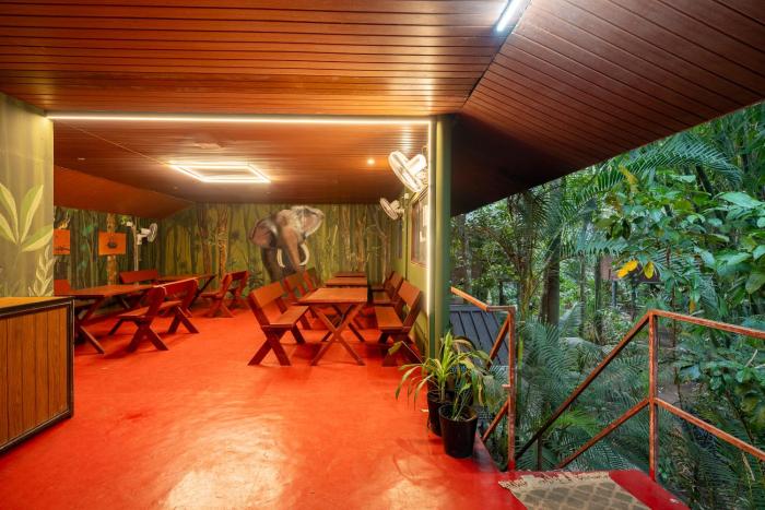 monsoon retreats