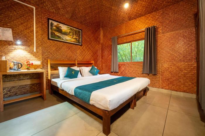 monsoon retreats