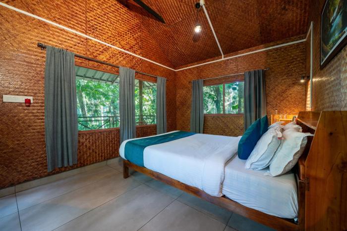 monsoon retreats
