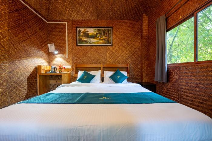 monsoon retreats