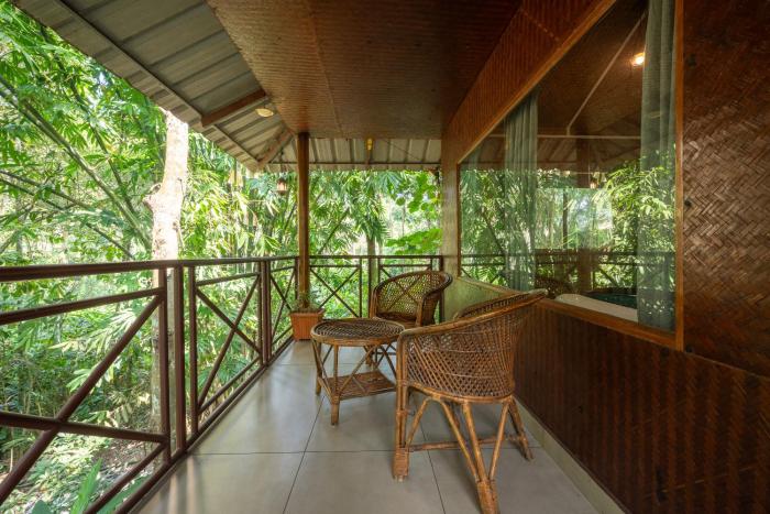 monsoon retreats