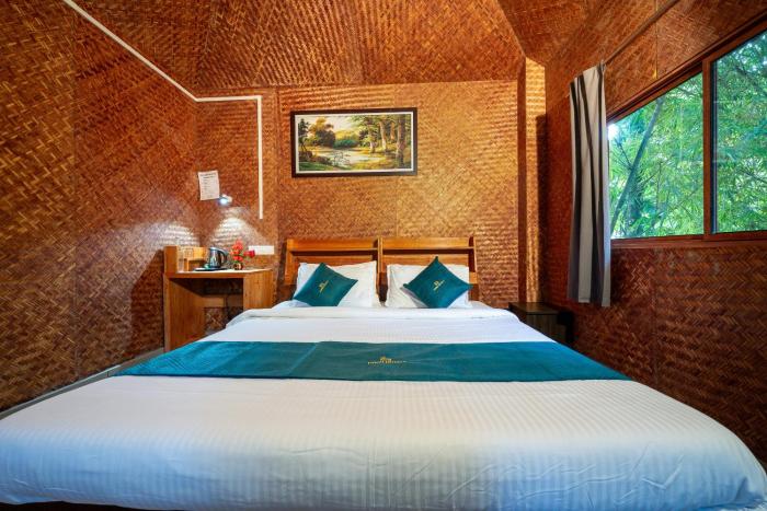 monsoon retreats