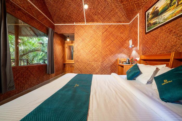 monsoon retreats