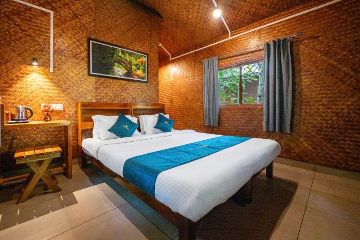 monsoon retreats
