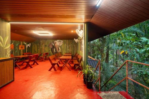 monsoon retreats