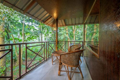 monsoon retreats