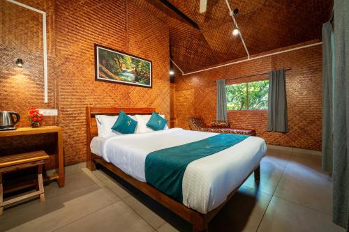 monsoon retreats