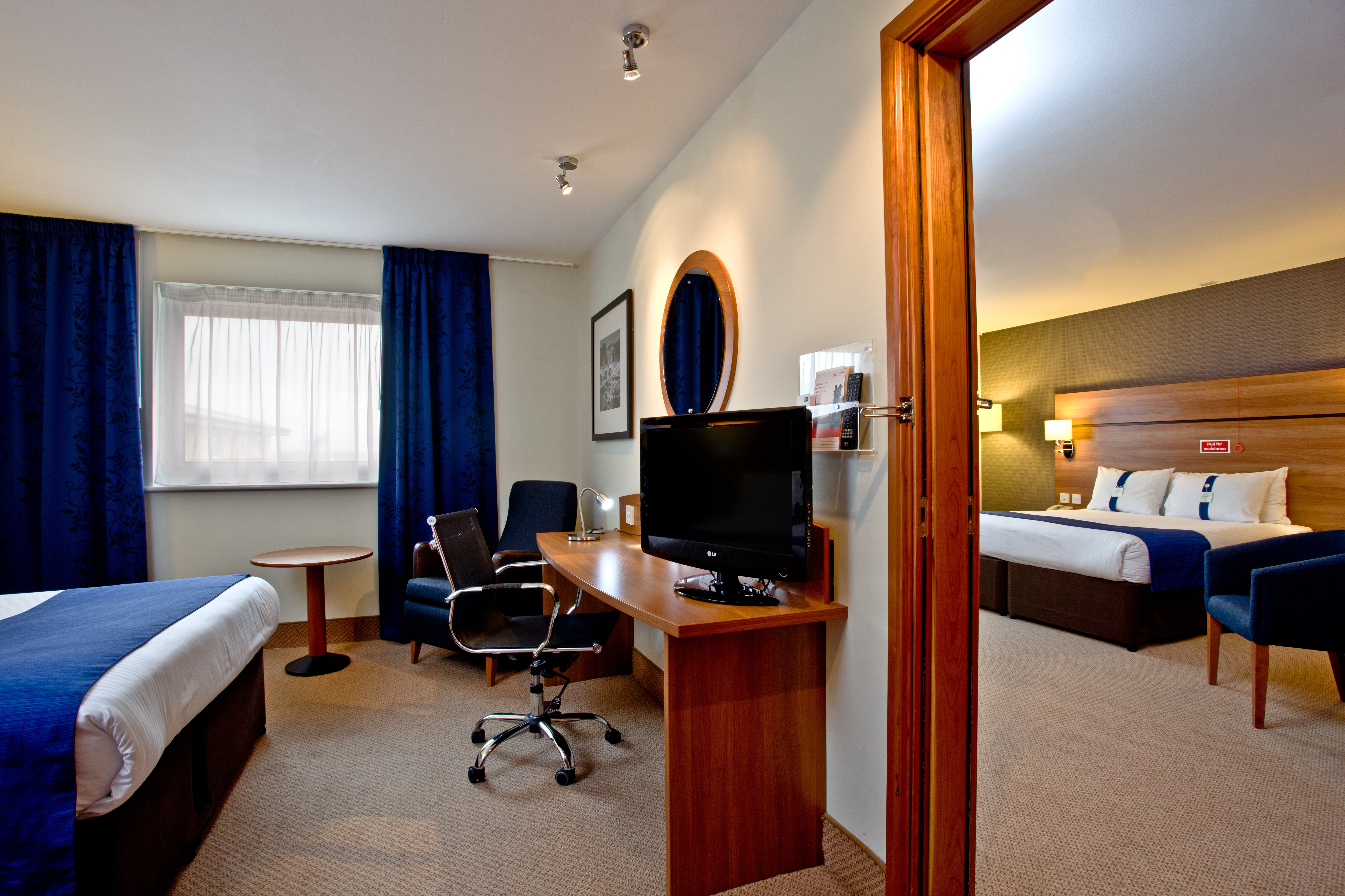 holiday inn express shrewsbury by ihg