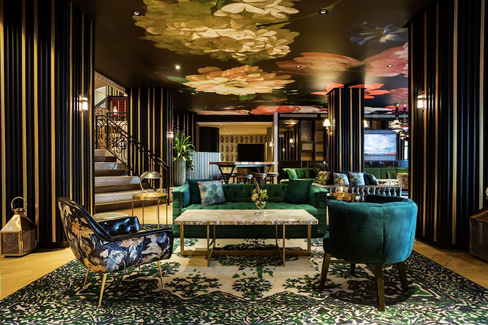 the starling atlanta midtown curio collection by hilton