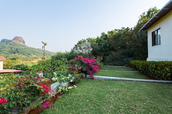 cloud 9 hills resort