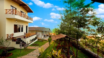 Cloud 9 Hills Resort,,3 star