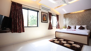 Cloud 9 Hills Resort,,3 star