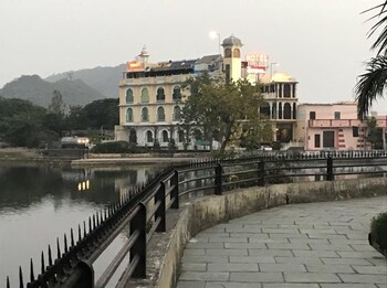 hotel vishalas