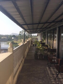 hotel vishalas