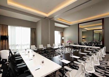 carlton city hotel singapore