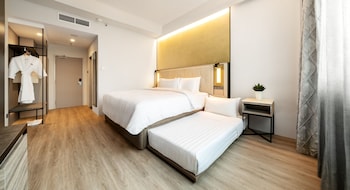 novotel singapore on kitchener