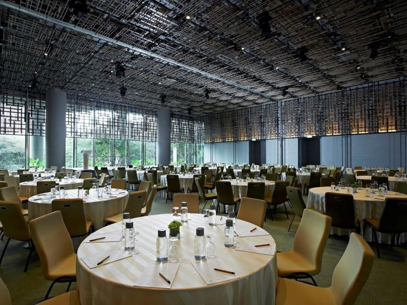 parkroyal collection pickering singapore