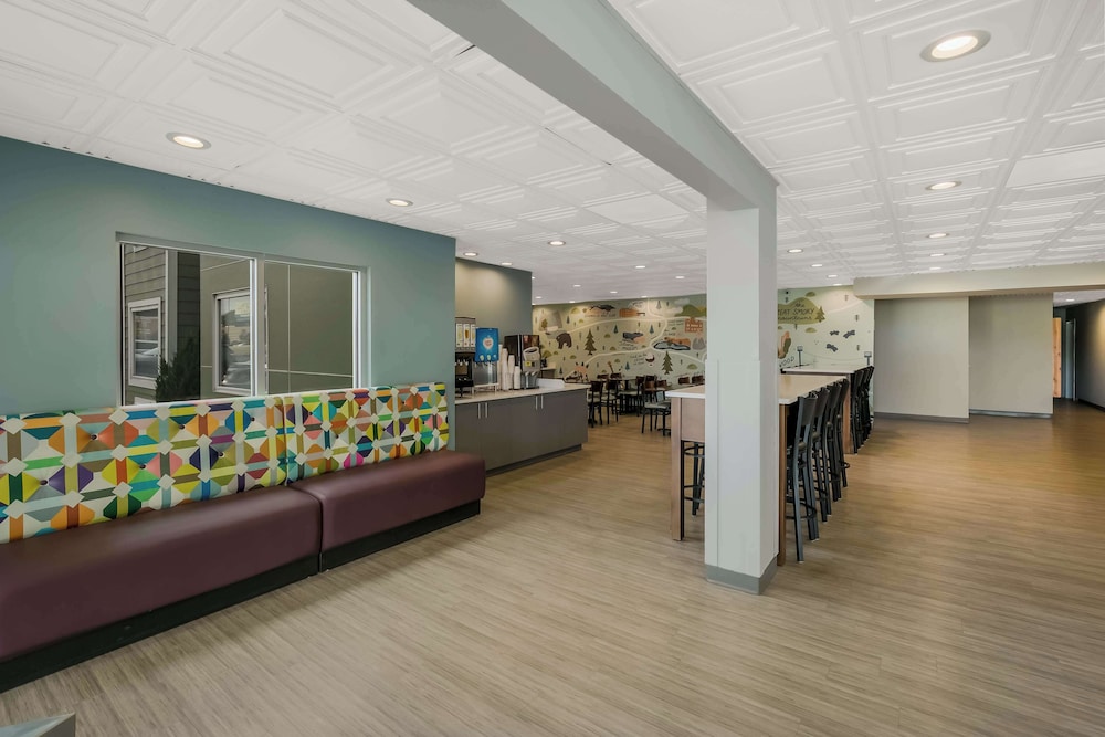 surestay plus hotel by best western sevierville