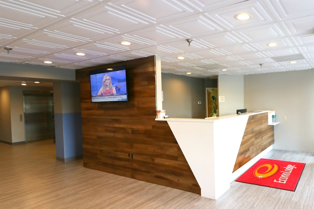 surestay plus hotel by best western sevierville
