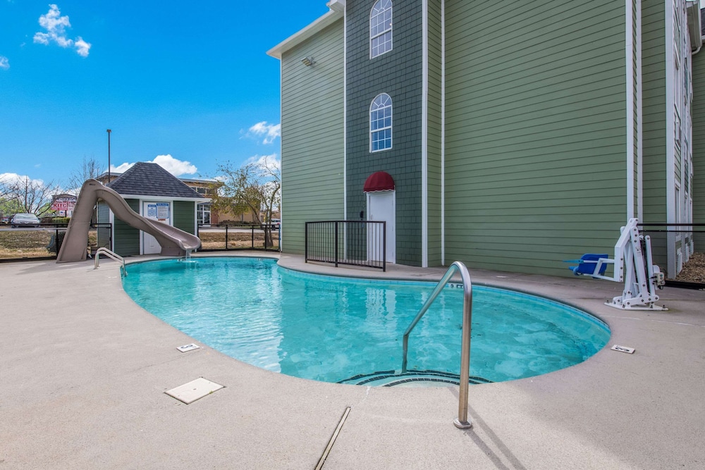 surestay plus hotel by best western sevierville