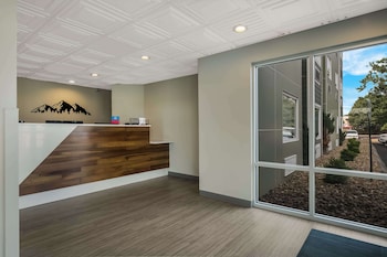 Surestay Plus Hotel By Best Western Sevierville,Knoxville>>Gatlinburg - Pigeon Forge,3 star