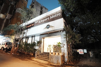Hotel Airport Metro,,3 star