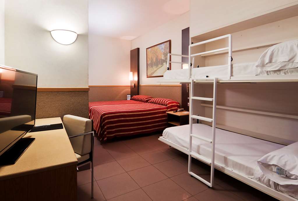 hotel catalonia hispalis