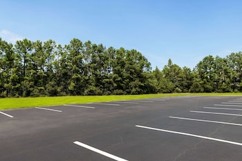 days inn by wyndham shallotte