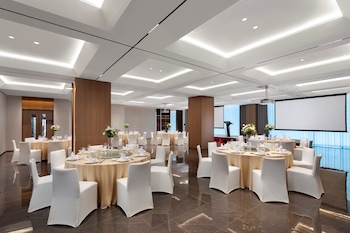 holiday inn express shanghai zhabei an ihg hotel