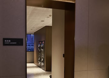 holiday inn express shanghai zhabei an ihg hotel