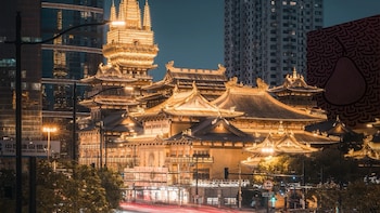 holiday inn express shanghai zhabei an ihg hotel