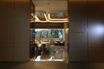 holiday inn express shanghai zhabei an ihg hotel