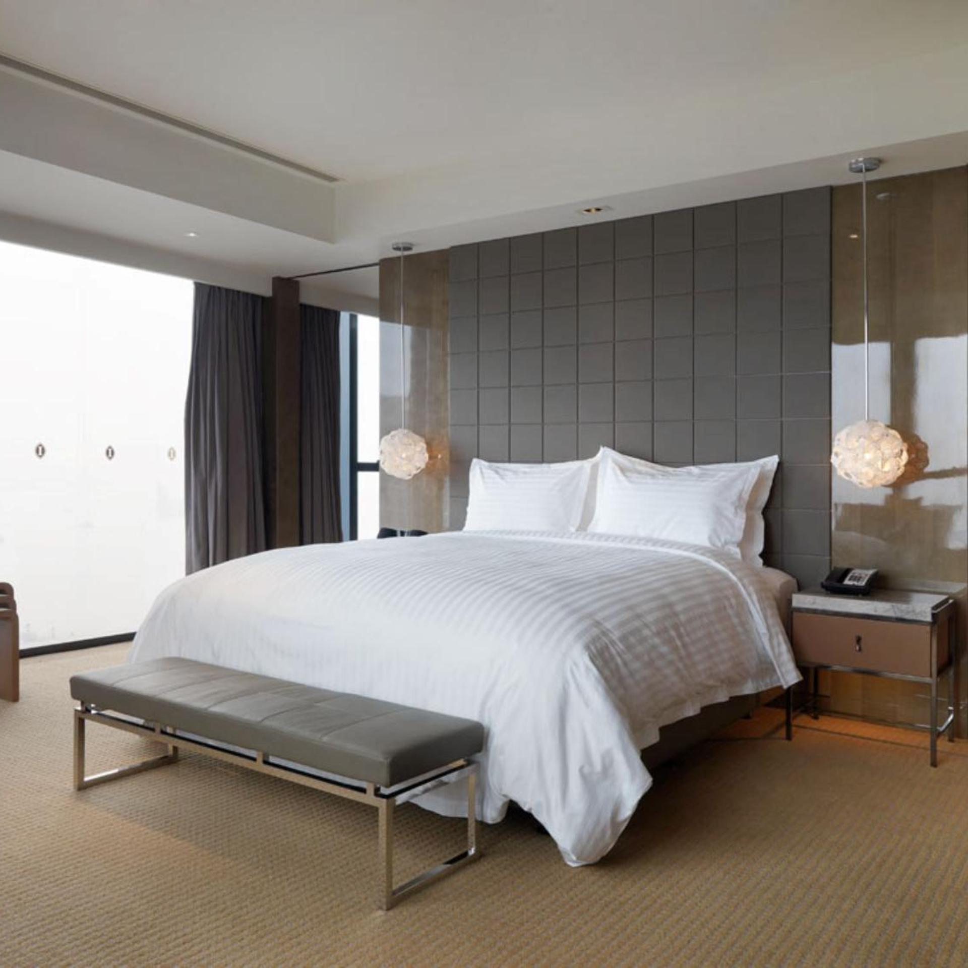 intercontinental shanghai expo by ihg