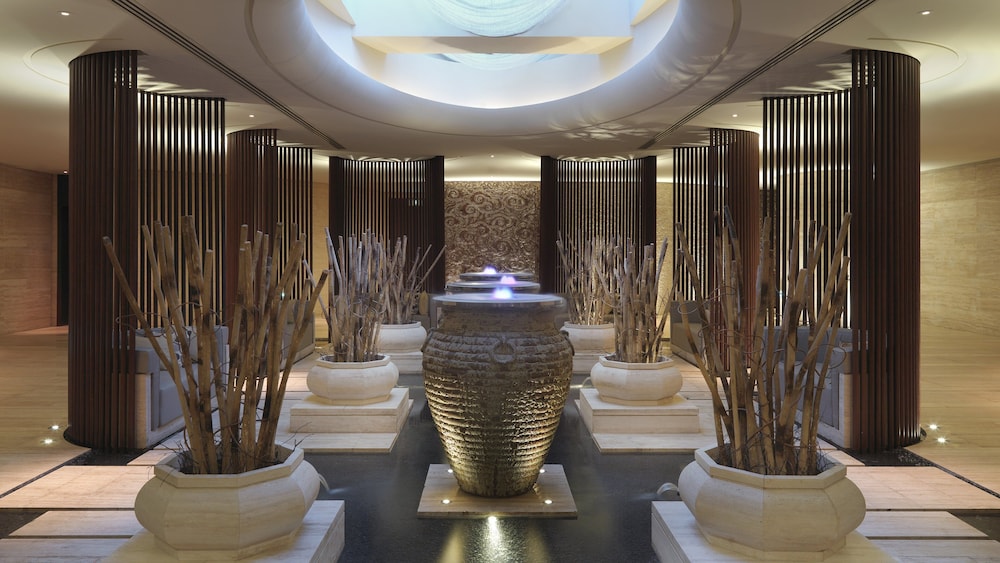intercontinental shanghai expo by ihg