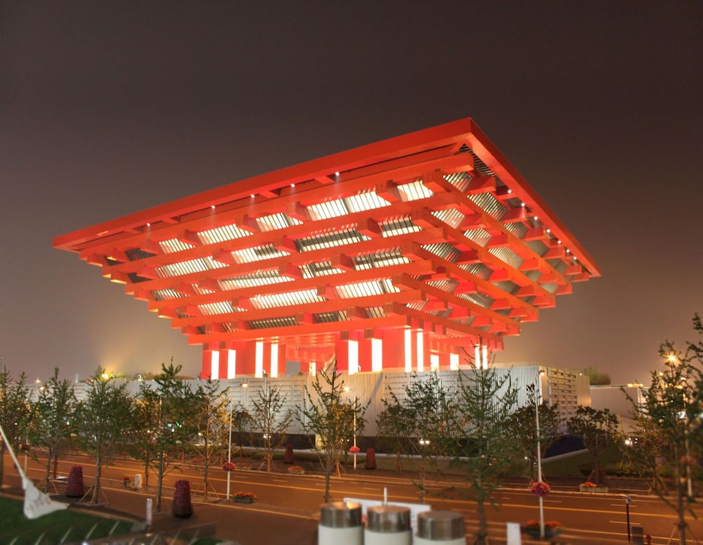 intercontinental shanghai expo by ihg