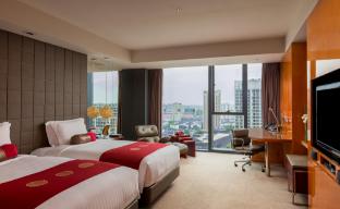 intercontinental shanghai expo by ihg