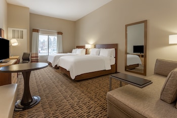 candlewood suites fargo south medical center