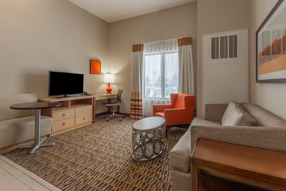 candlewood suites fargo south medical center