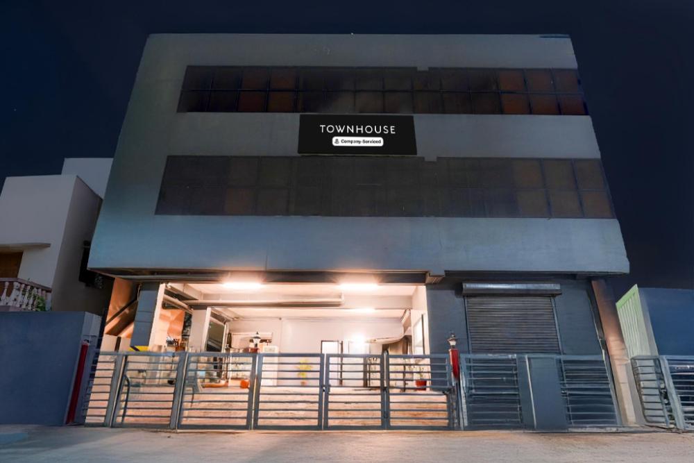 super townhouse nanganallur near chennai airport