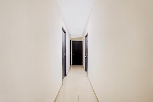 super townhouse nanganallur near chennai airport