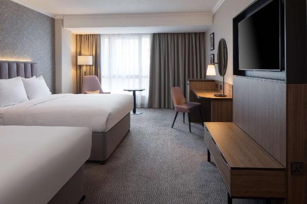 doubletree by hilton dartford bridge