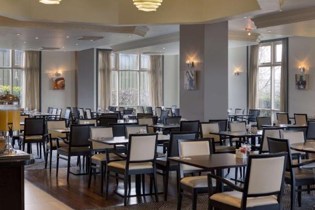 doubletree by hilton dartford bridge