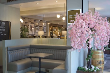 doubletree by hilton dartford bridge