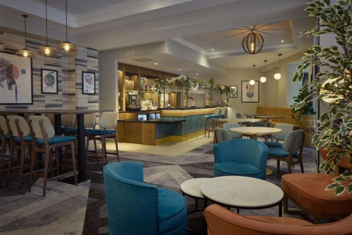 doubletree by hilton dartford bridge