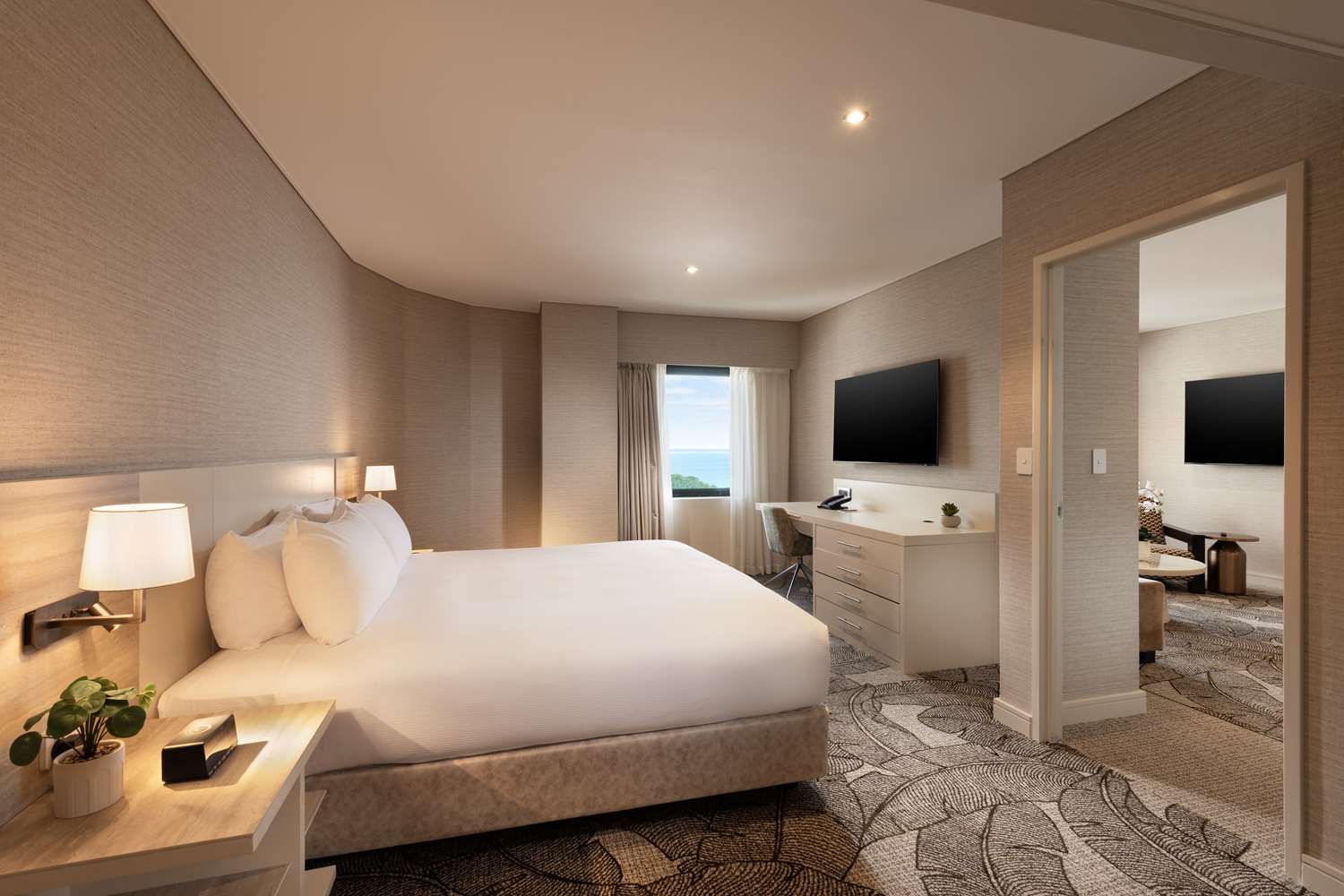 hilton darwin