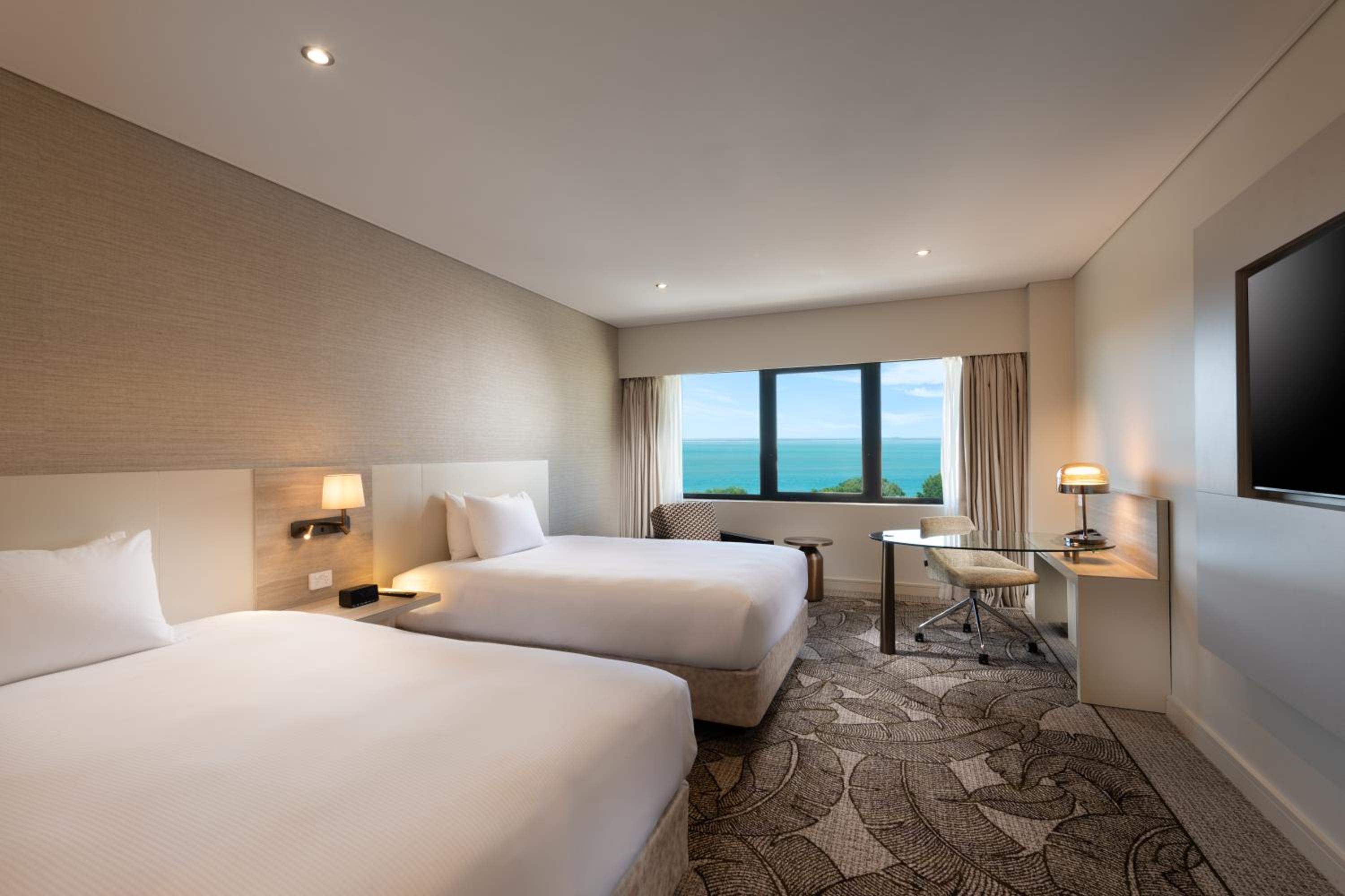 hilton darwin