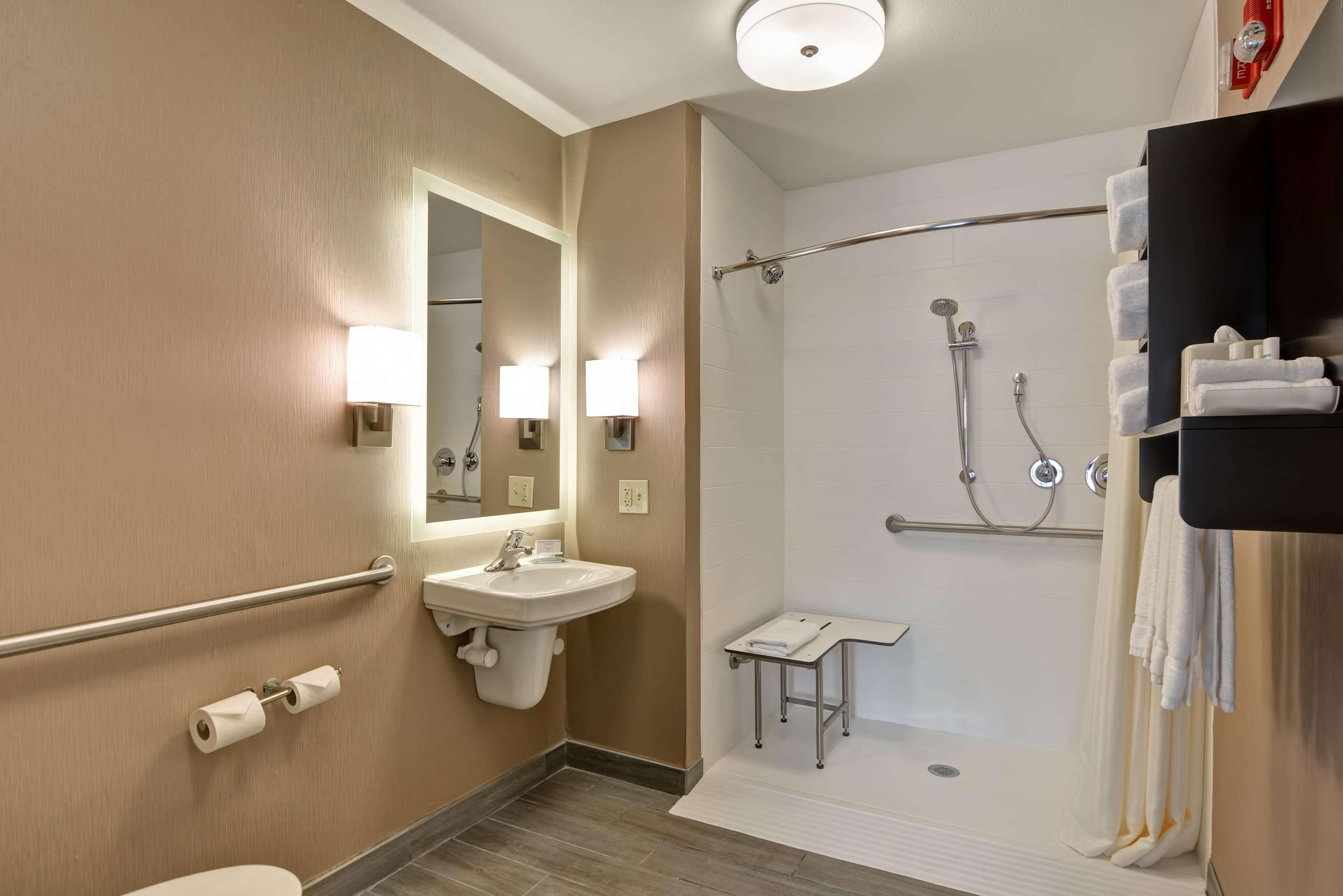 homewood suites by hilton aurora naperville