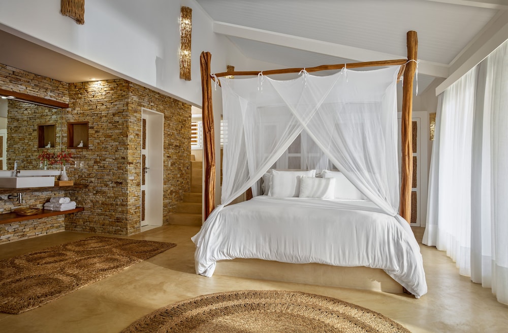 la villa praia la villa group