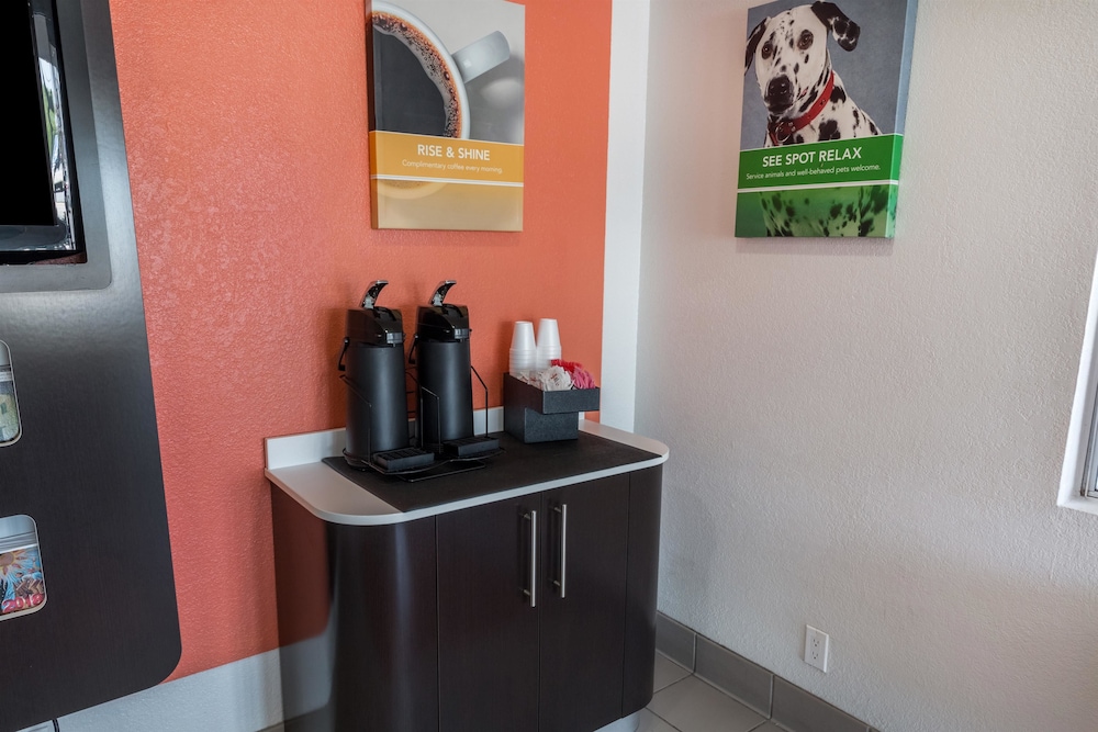motel 6 del rio tx